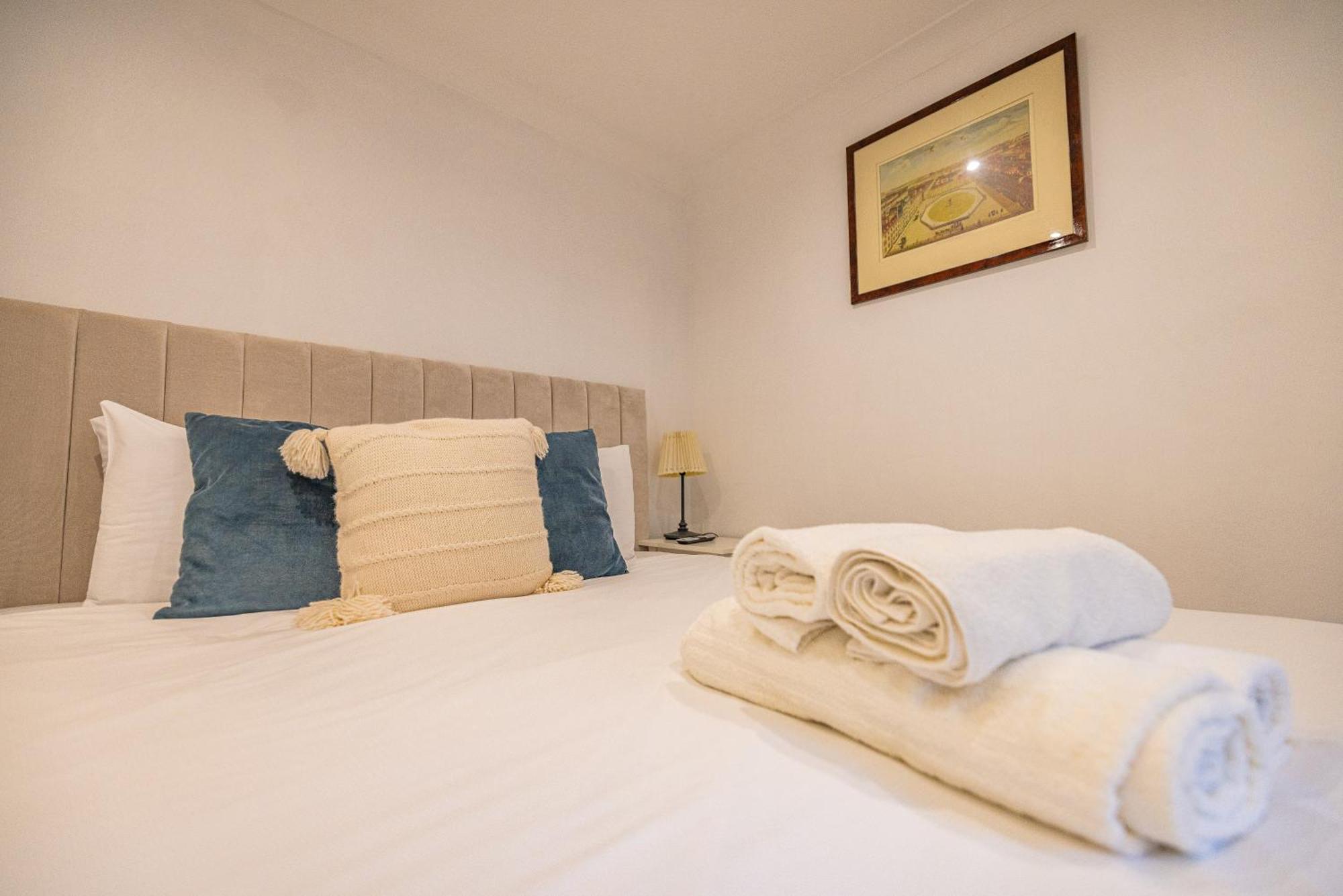 Gorgeous 3 B Edroom Home In Little Venice London Bagian luar foto